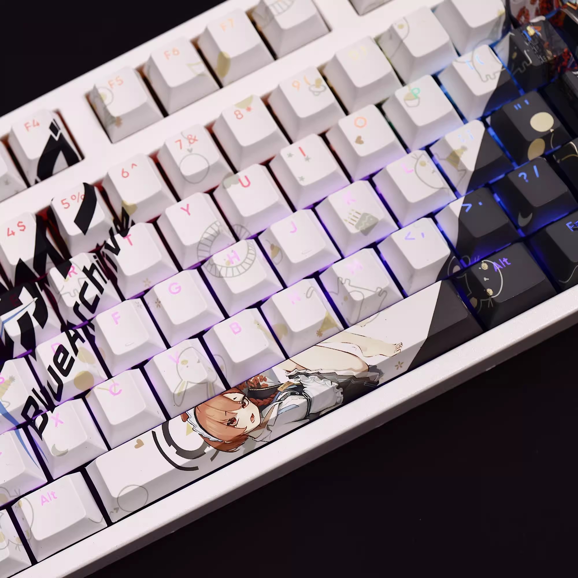 108 Keys/set Blue Archive Mika - đánh giá và giá Gaming Keyboard Blue